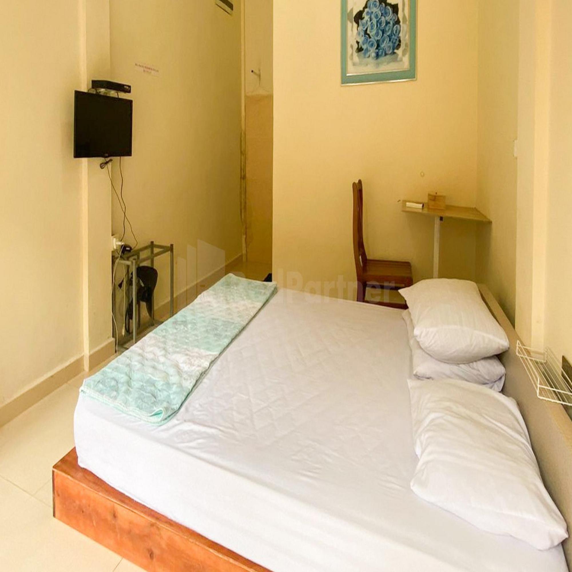 Wisma Pinggir Mitra Reddoorz Tanjung Pinang Exterior photo