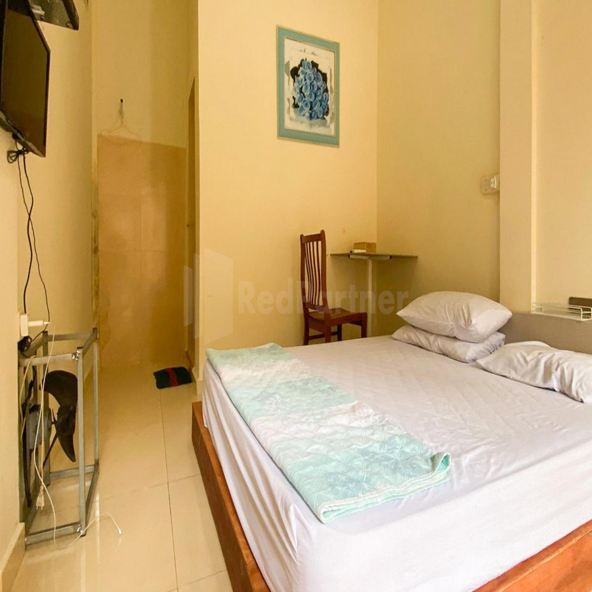 Wisma Pinggir Mitra Reddoorz Tanjung Pinang Exterior photo