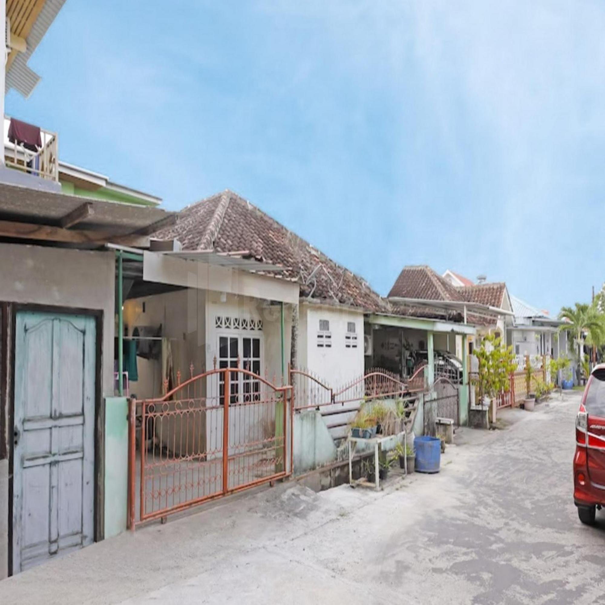 Wisma Pinggir Mitra Reddoorz Tanjung Pinang Exterior photo